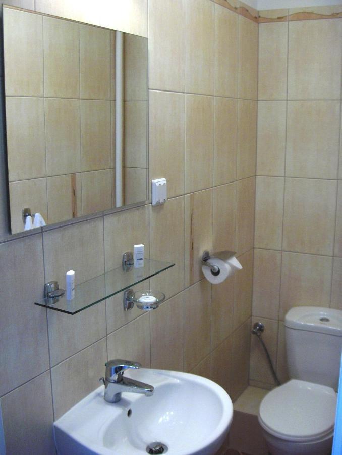 Hotel Konin Konin  Dış mekan fotoğraf