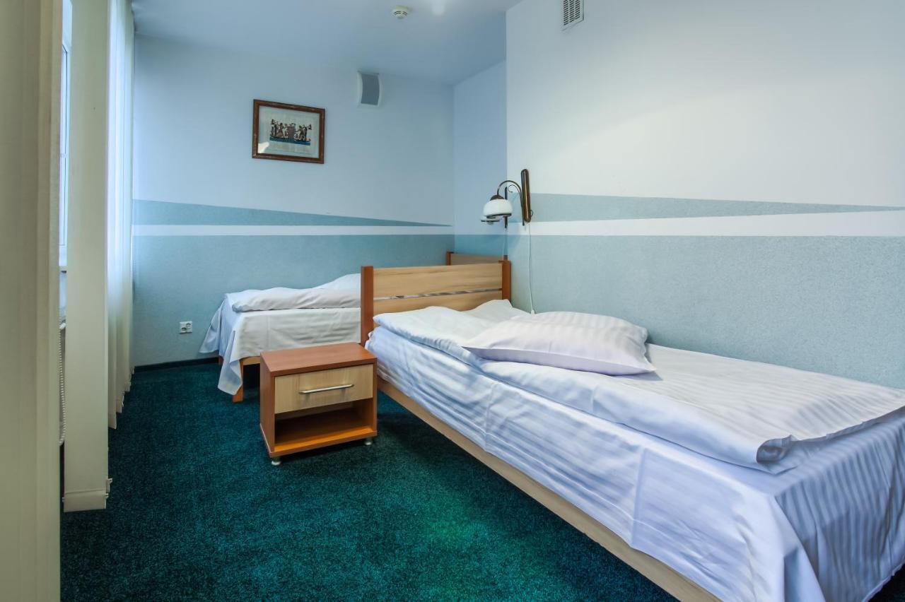 Hotel Konin Konin  Dış mekan fotoğraf