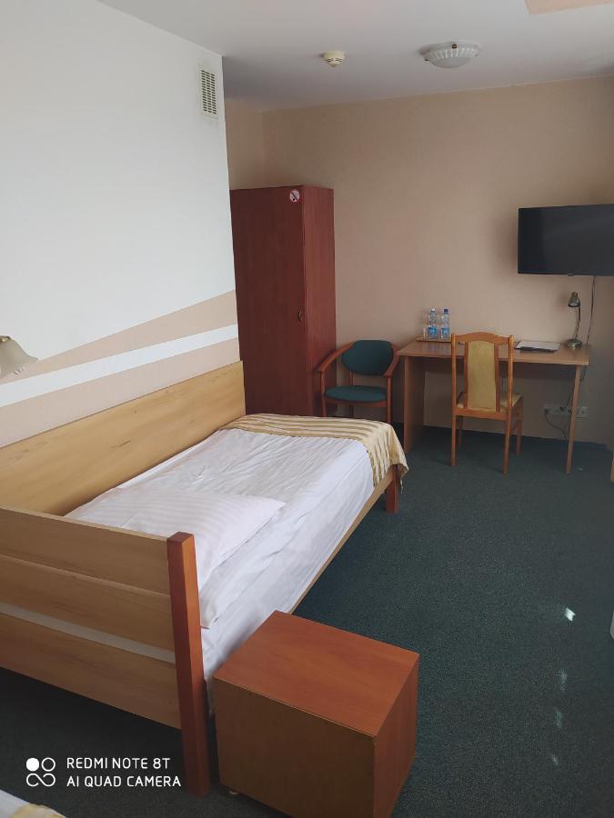 Hotel Konin Konin  Dış mekan fotoğraf